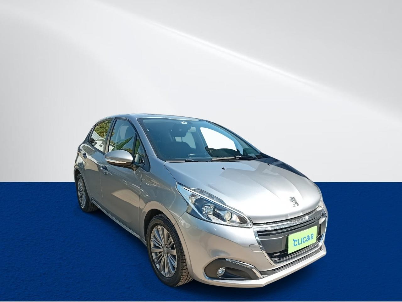 Automovil Peugeot 208