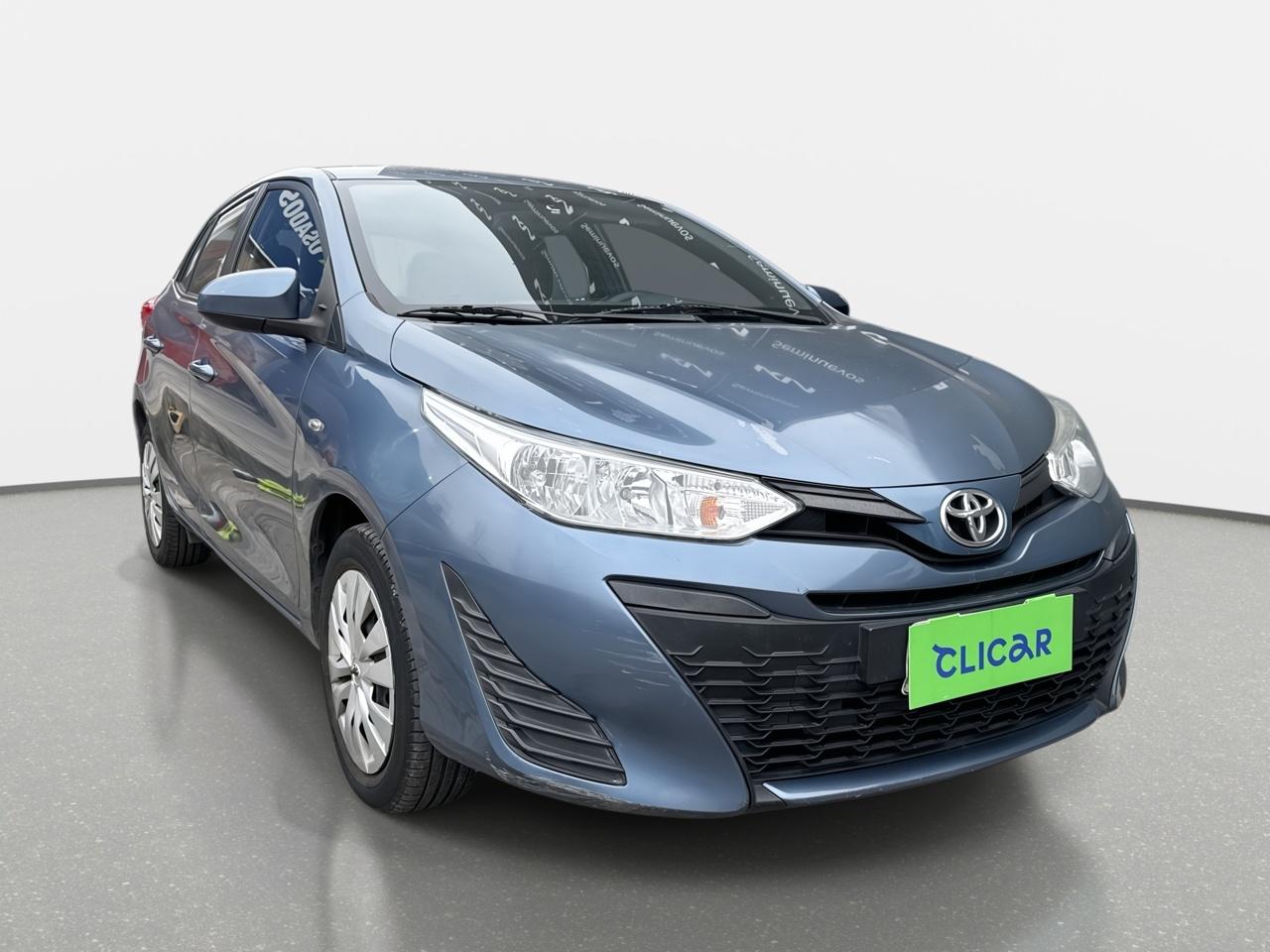 Hatchback Toyota Yaris
