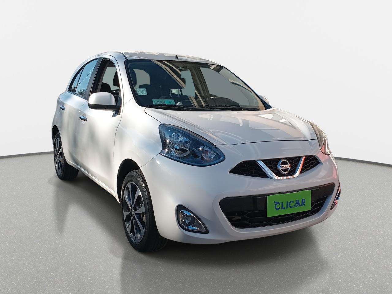 Suv Nissan March