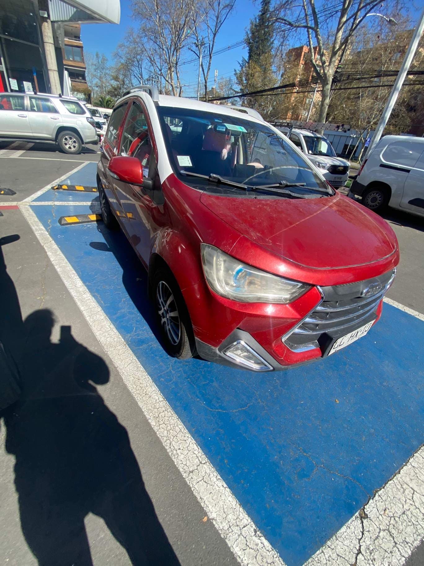 Automovil Jac S1