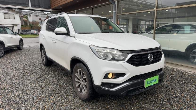 Suv Ssangyong Rexton