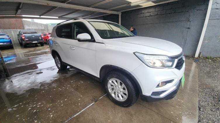 Suv Ssangyong Rexton