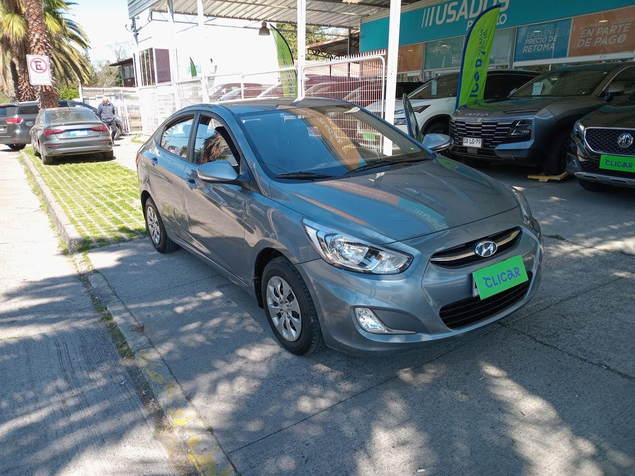 Automovil Hyundai Accent