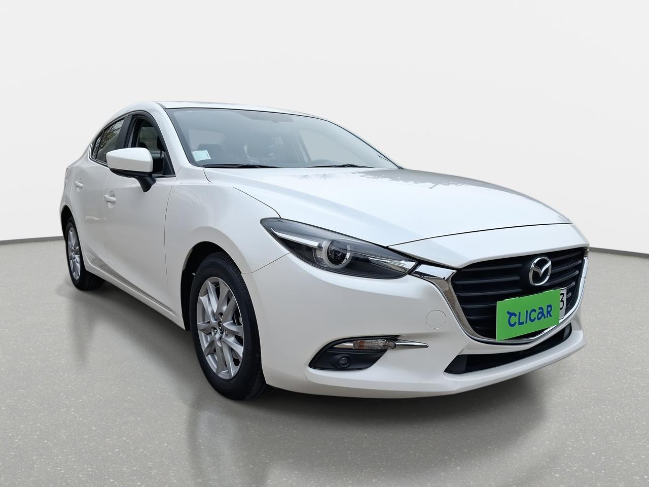 Automovil Mazda 3