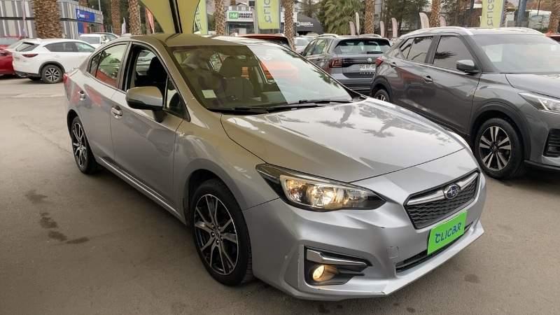 Automovil Subaru Impreza