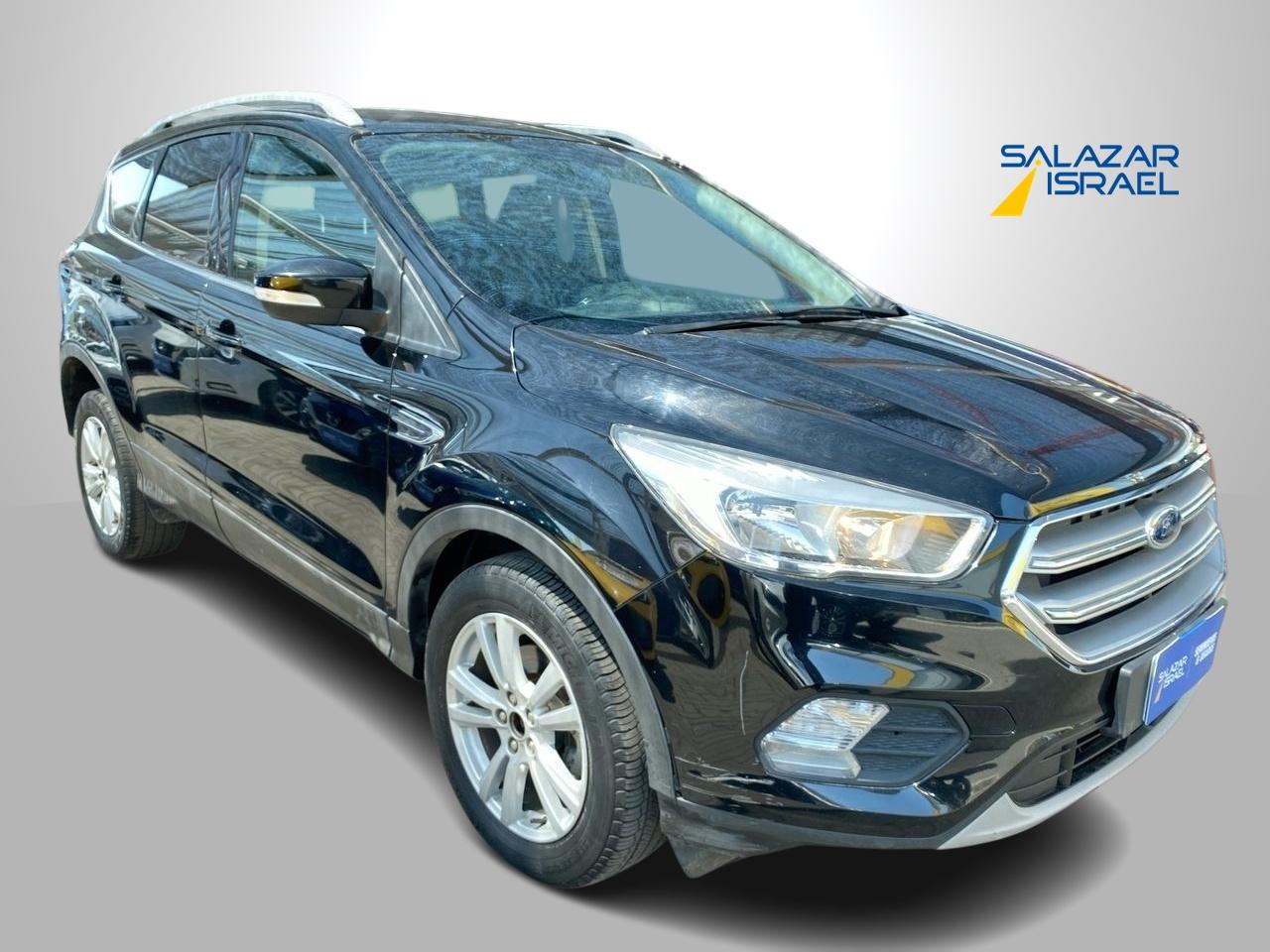 Station Wagon Ford Escape