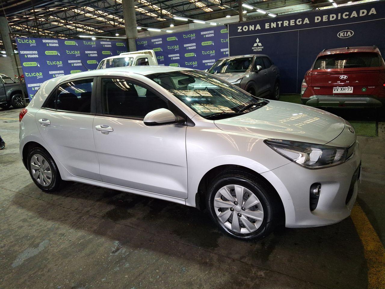 Hatchback Kia Rio 5