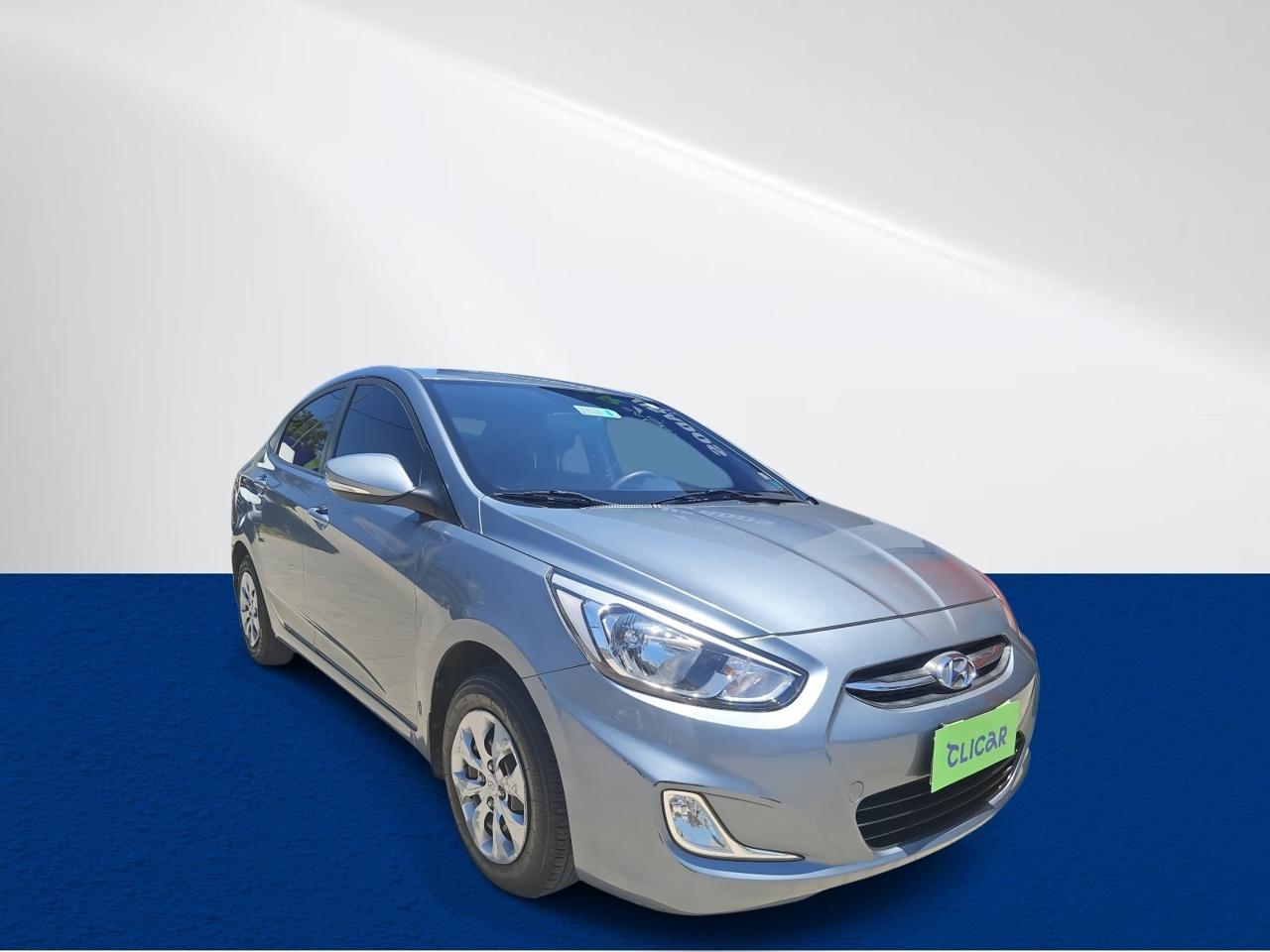 Automovil Hyundai Accent