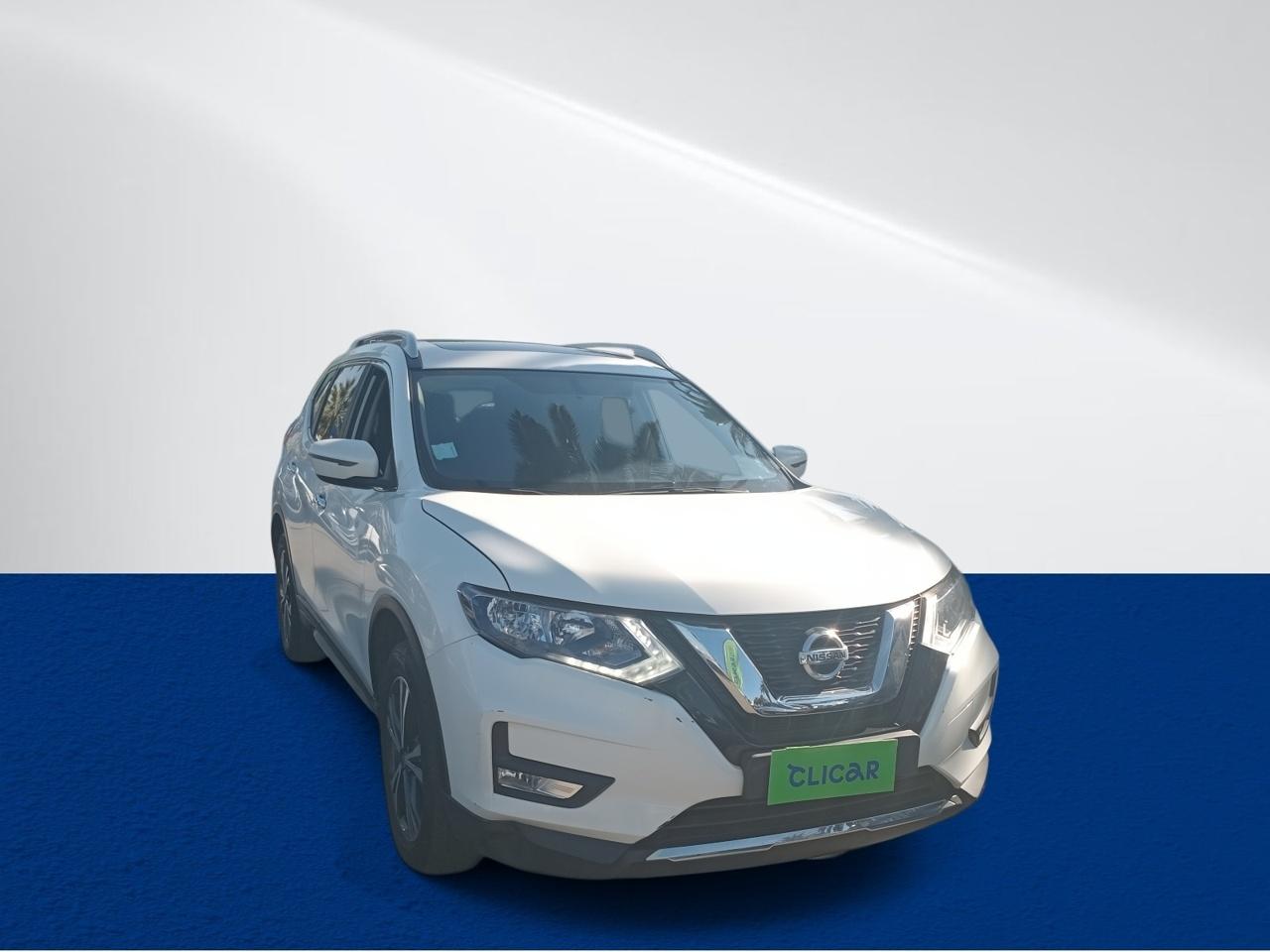 Station Wagon Nissan X-trail