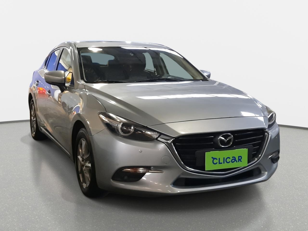 Automovil Mazda 3