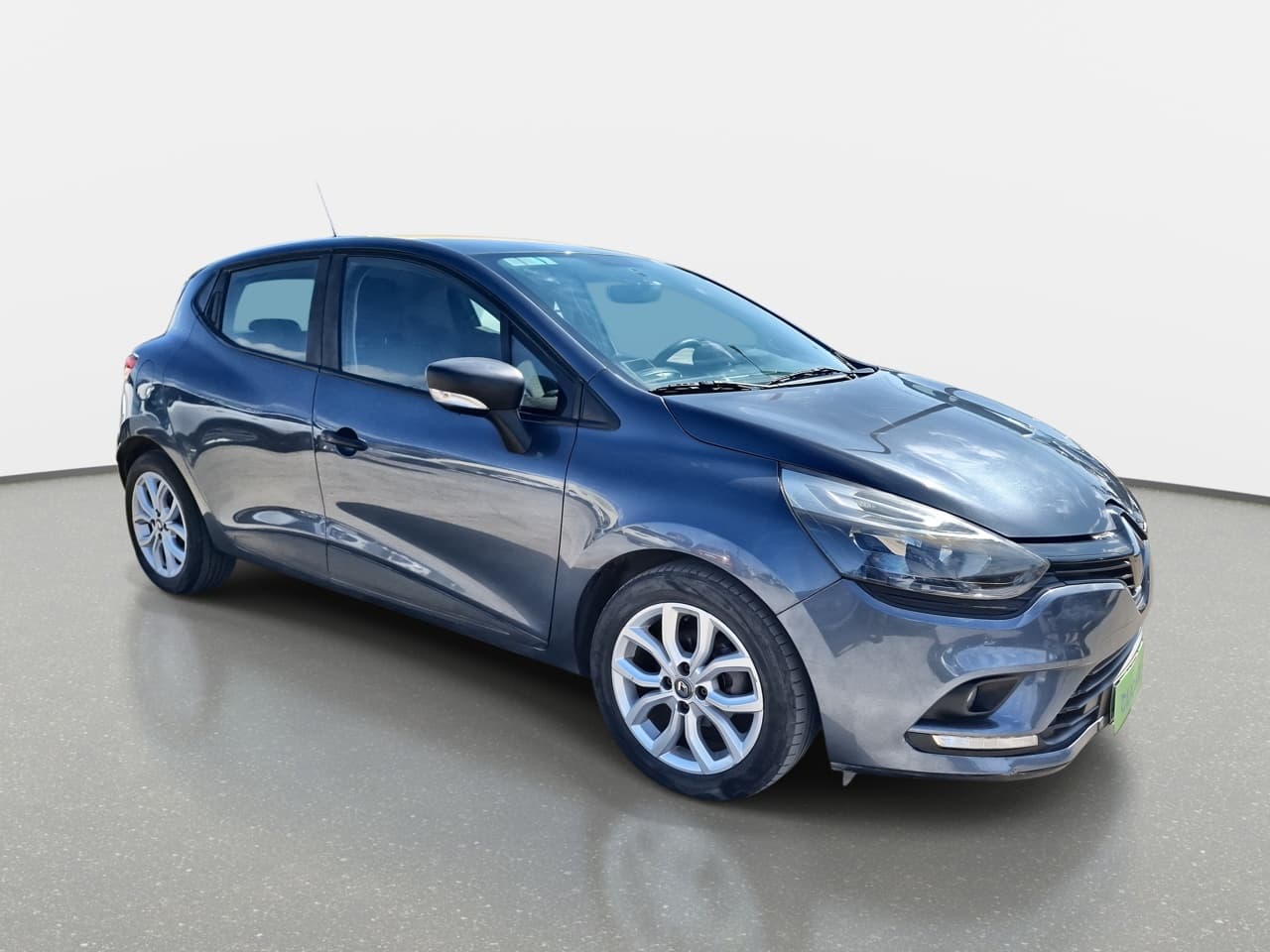 Automovil Renault Clio