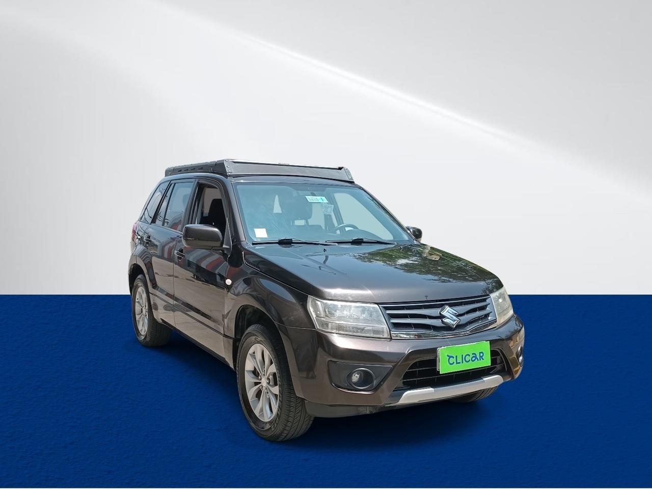 Station Wagon Suzuki Grand Nomade