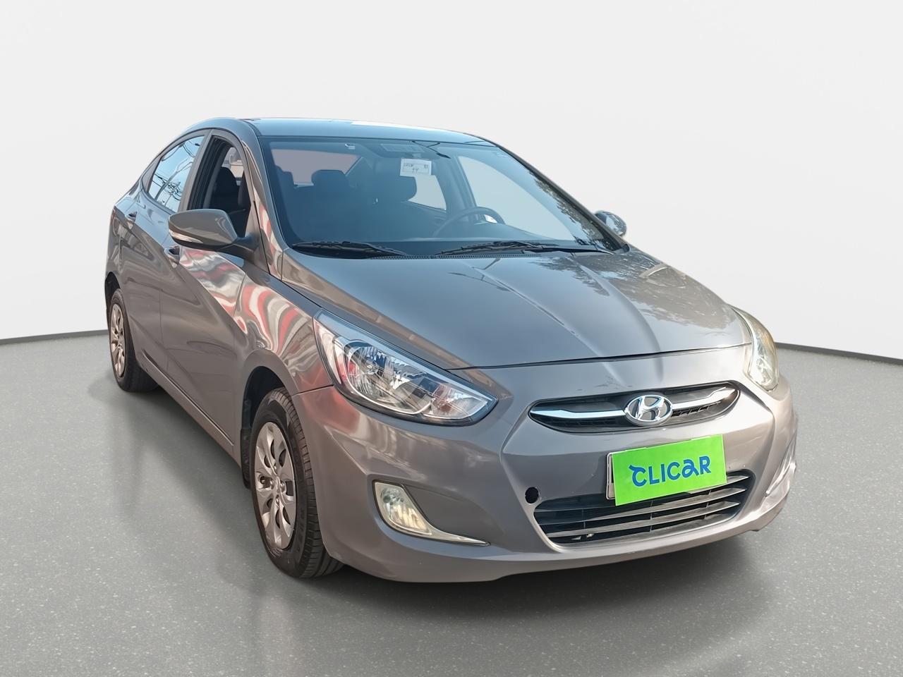 Automovil Hyundai Accent
