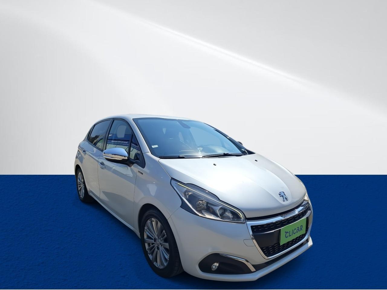 Hatchback Peugeot 208