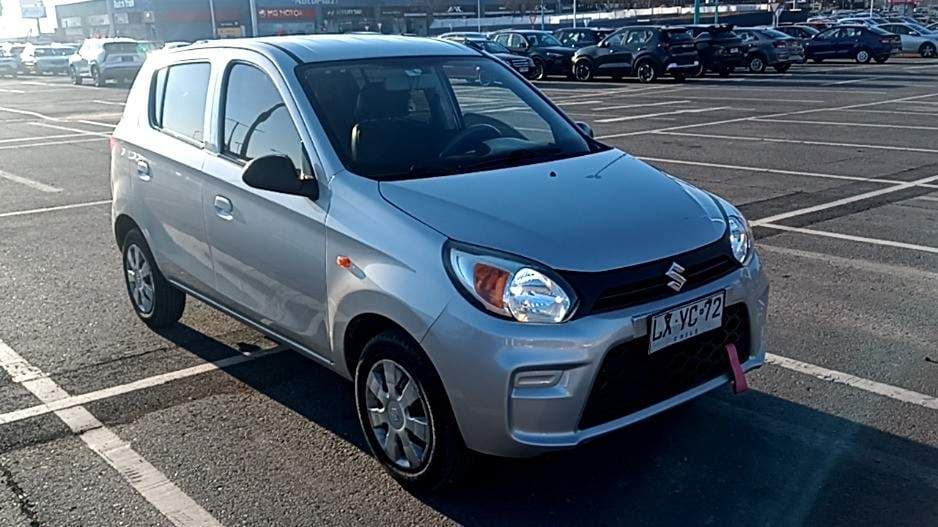 Hatchback Suzuki Alto