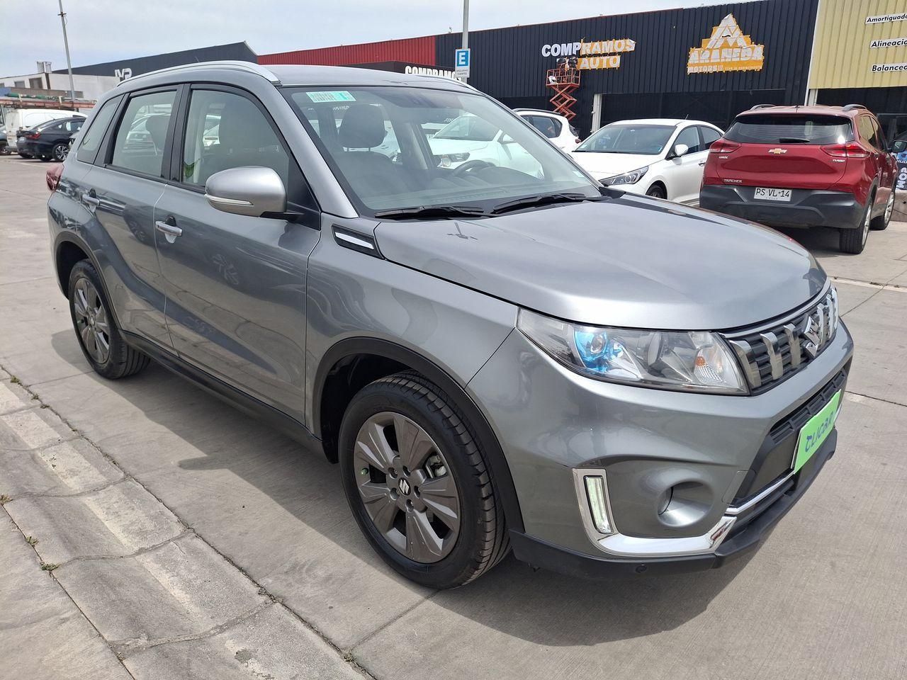 Station Wagon Suzuki Vitara