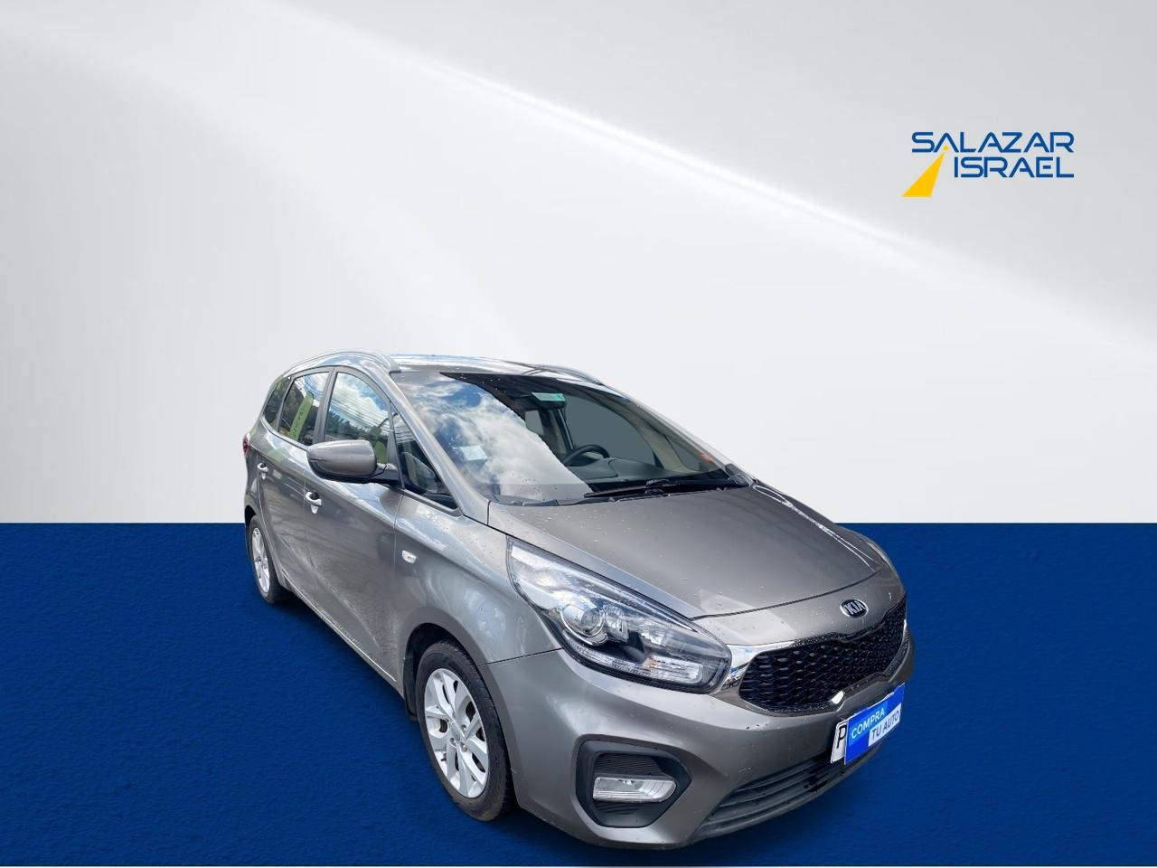 Station Wagon Kia Carens