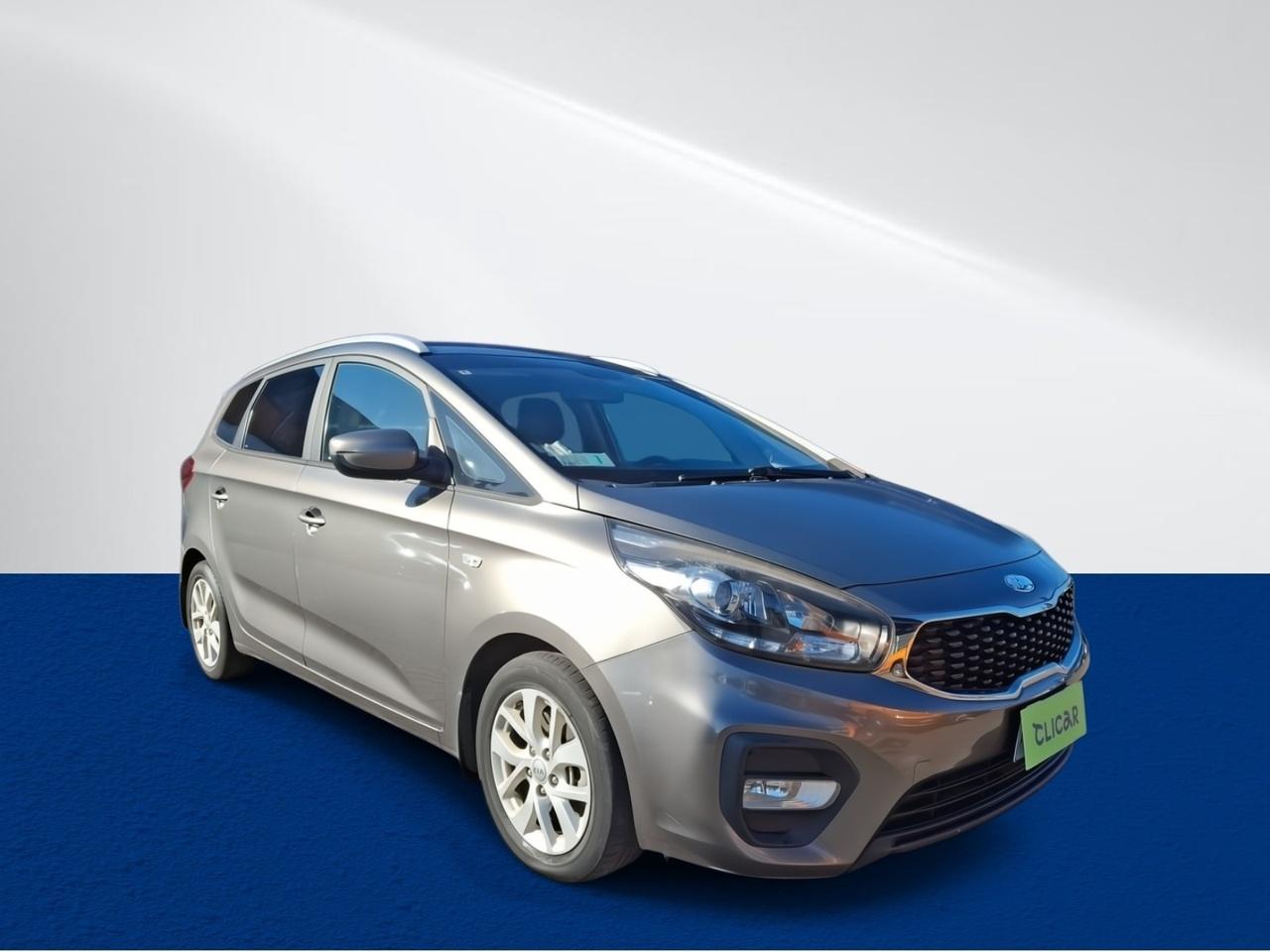 Suv Kia Carens