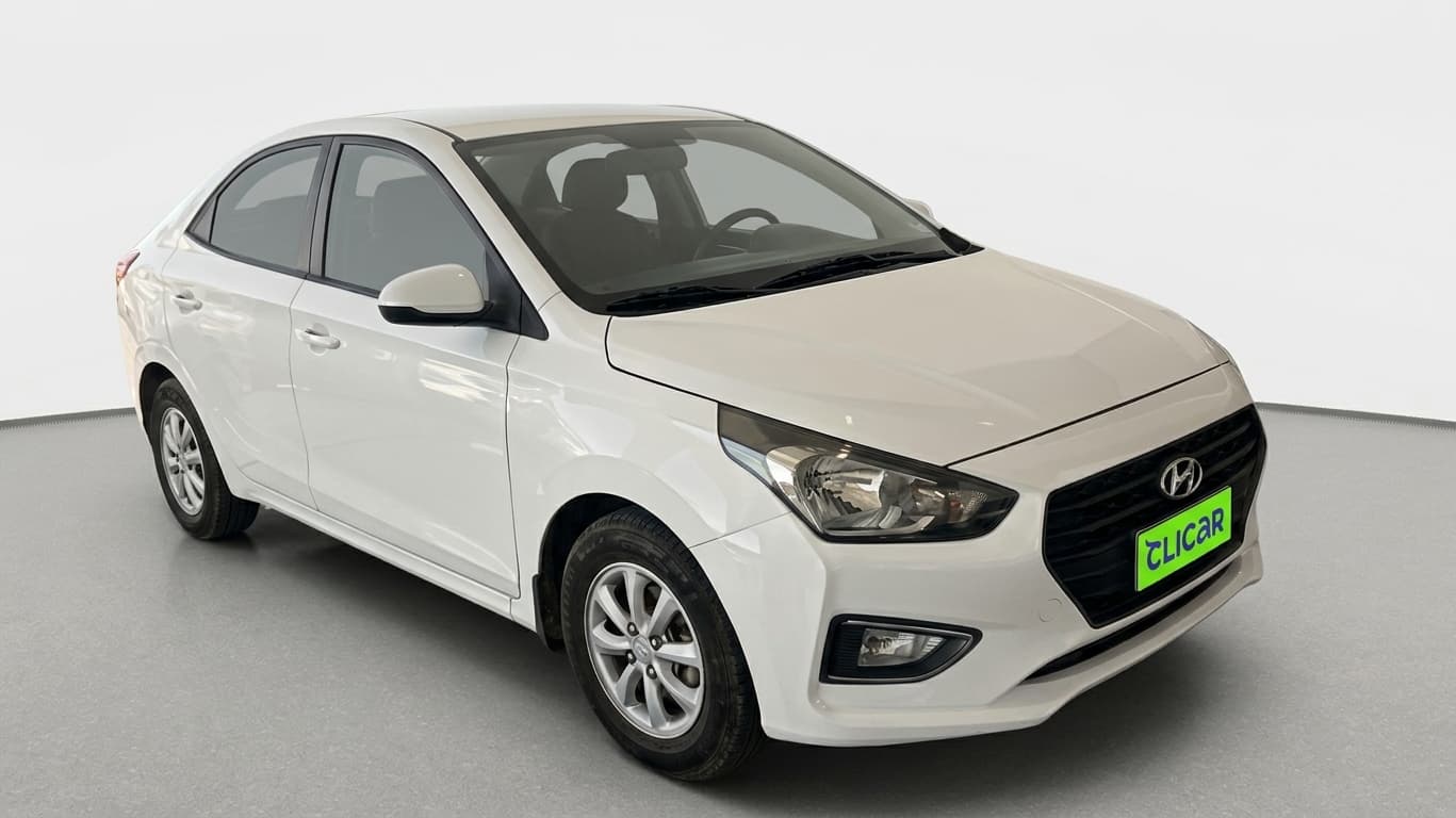 Automovil Hyundai Verna