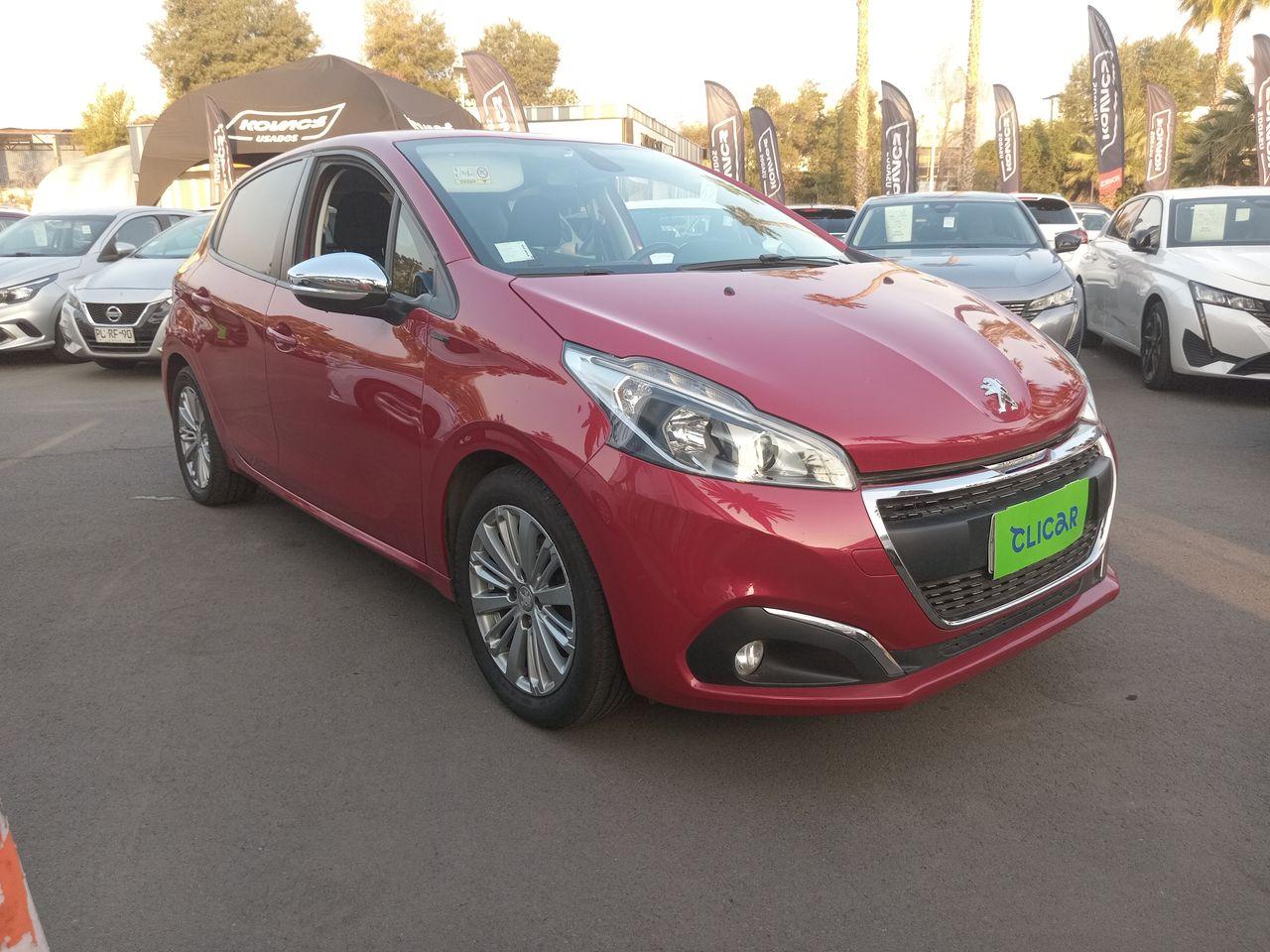 Automovil Peugeot 208