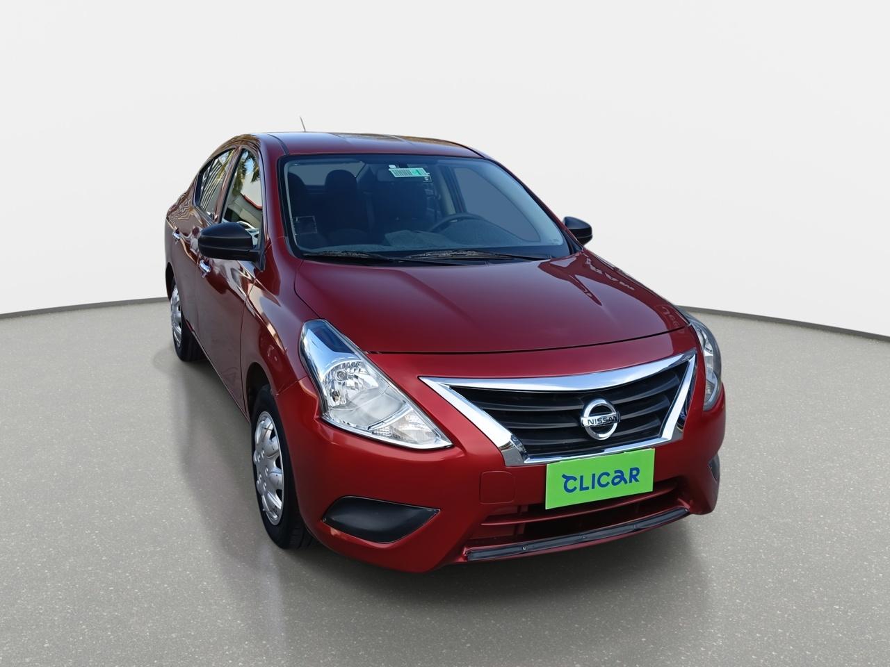 Automovil Nissan Versa