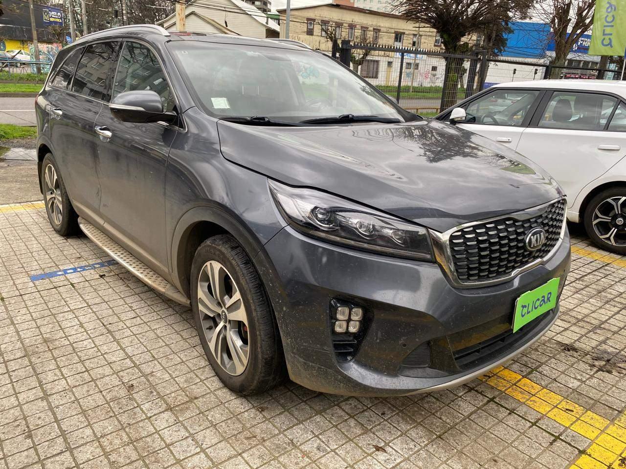Station Wagon Kia Sorento