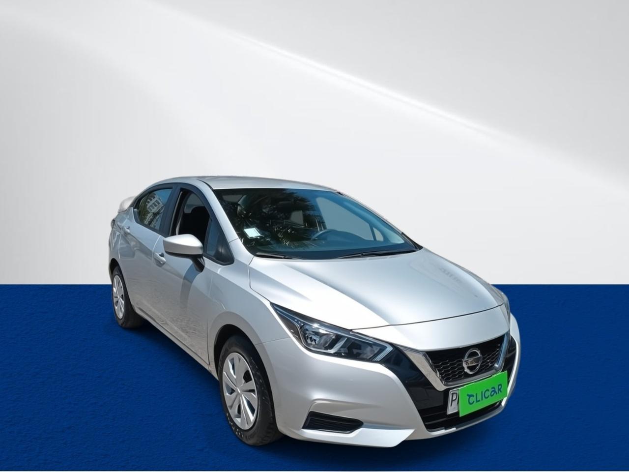 Automovil Nissan Versa