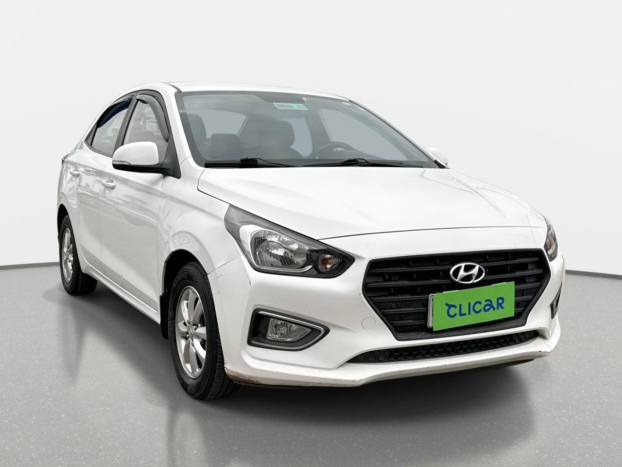 Automovil Hyundai Verna
