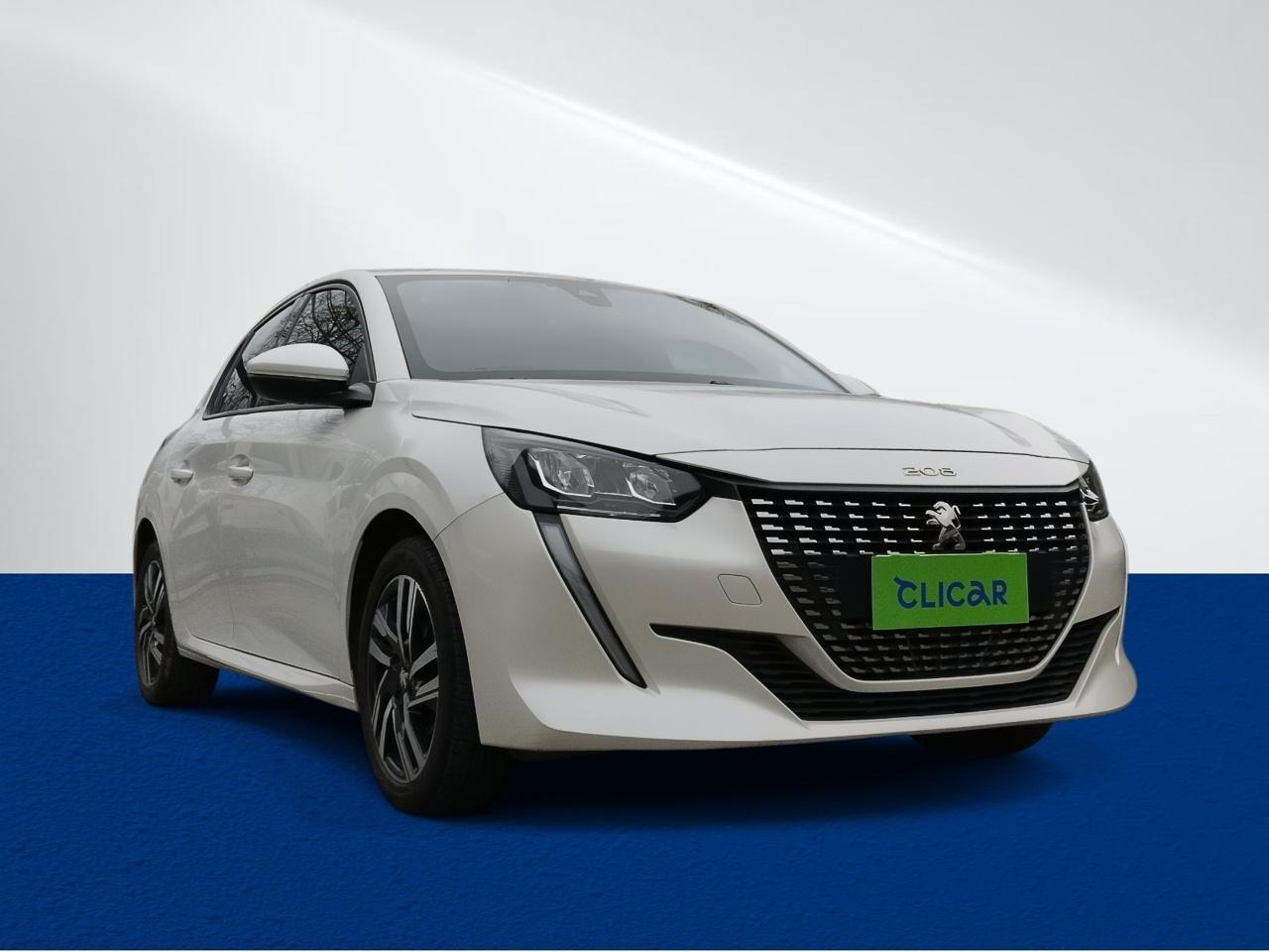 Automovil Peugeot 208