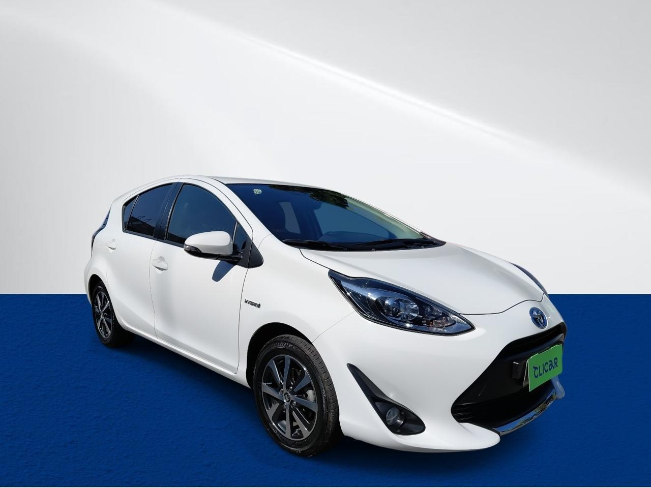 Automovil Toyota Prius