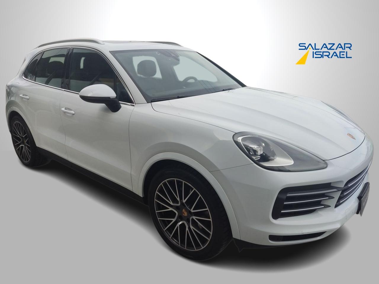 Station Wagon Porsche Cayenne