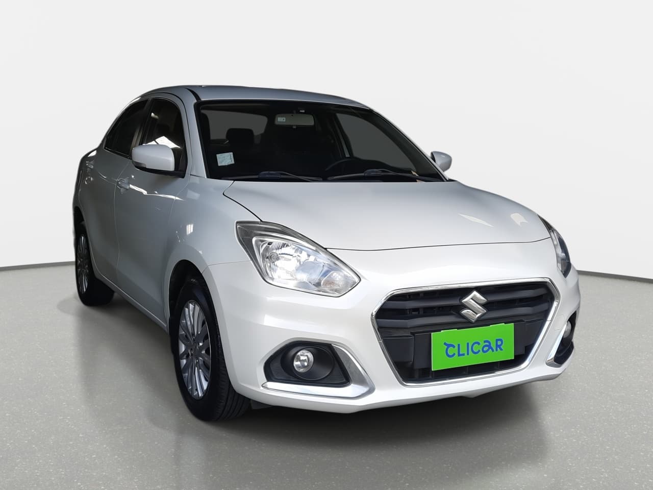 Automovil Suzuki Dzire
