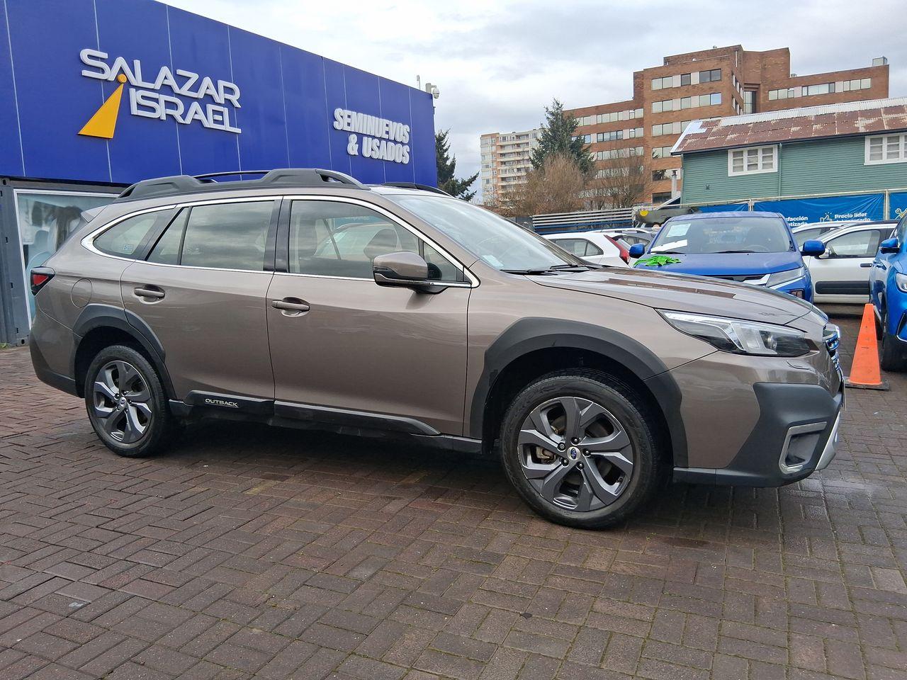 Station Wagon Subaru Outback