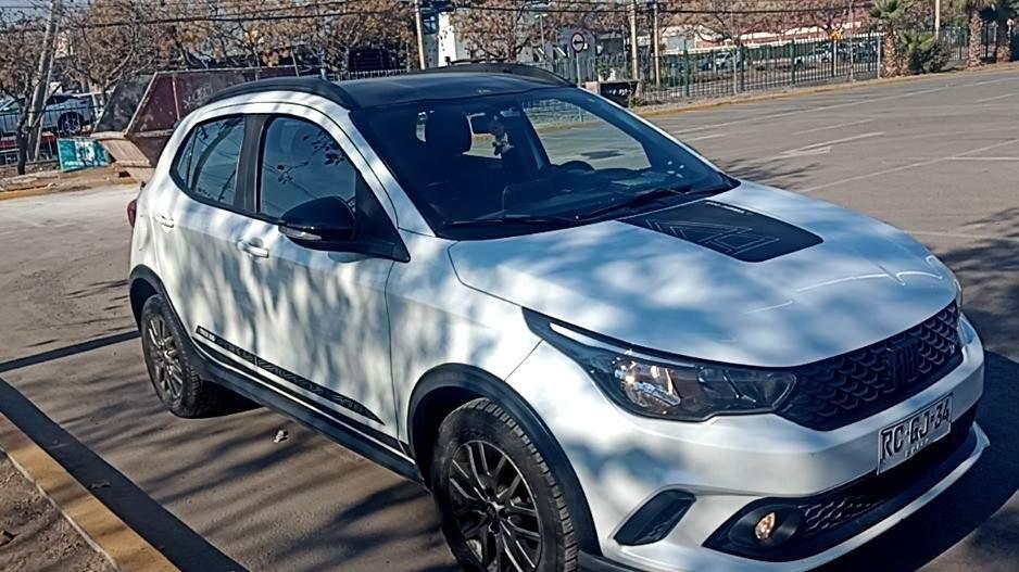 Automovil Fiat Argo