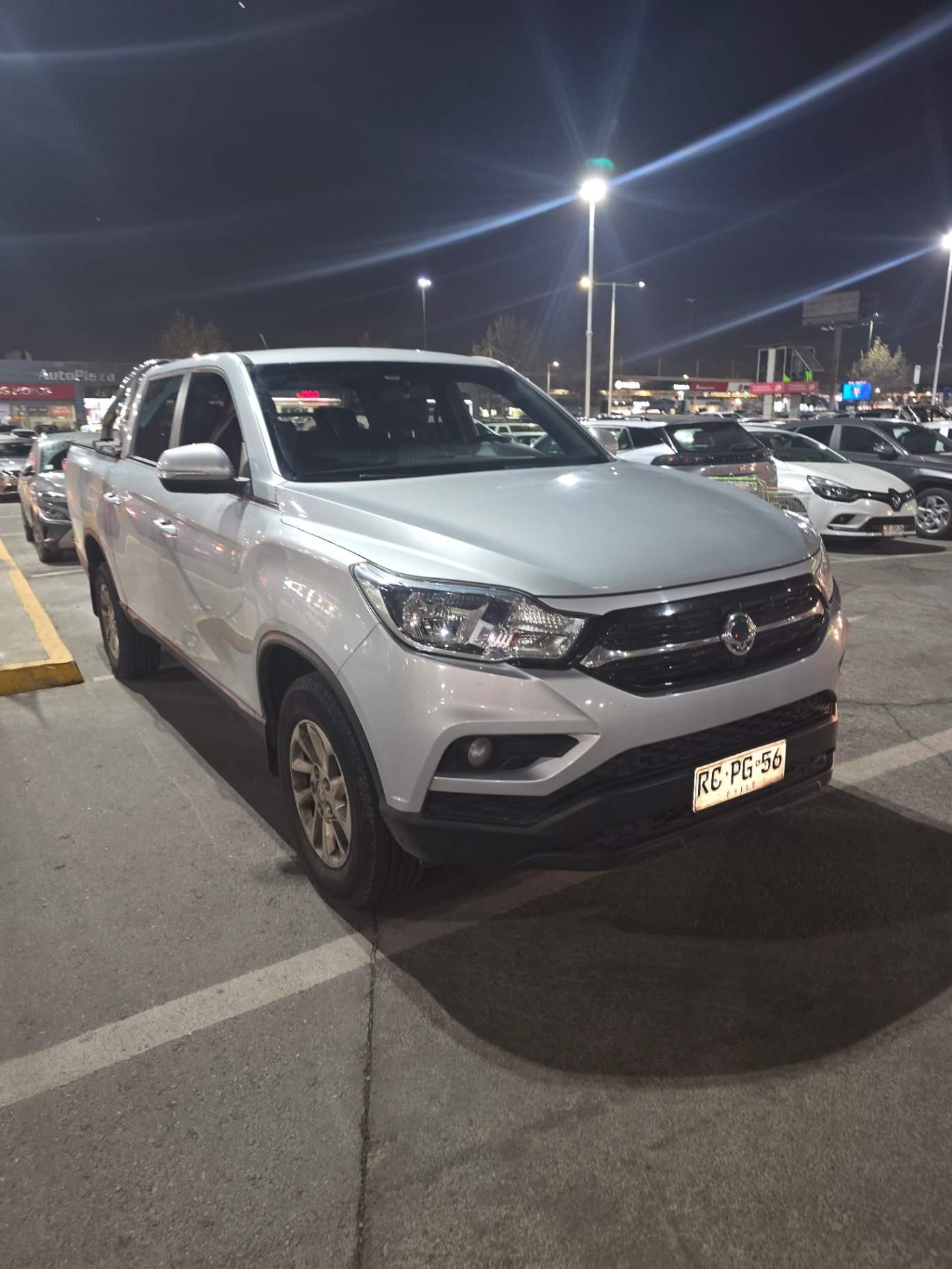 Camioneta Ssangyong Musso