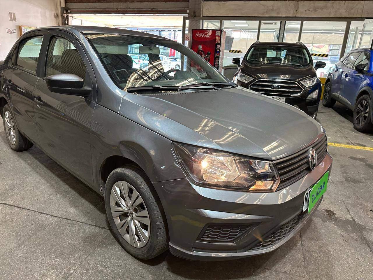 Automovil Volkswagen Voyage
