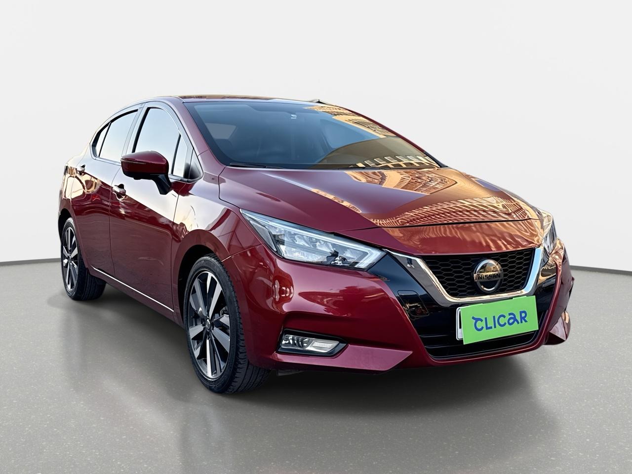 Automovil Nissan Versa