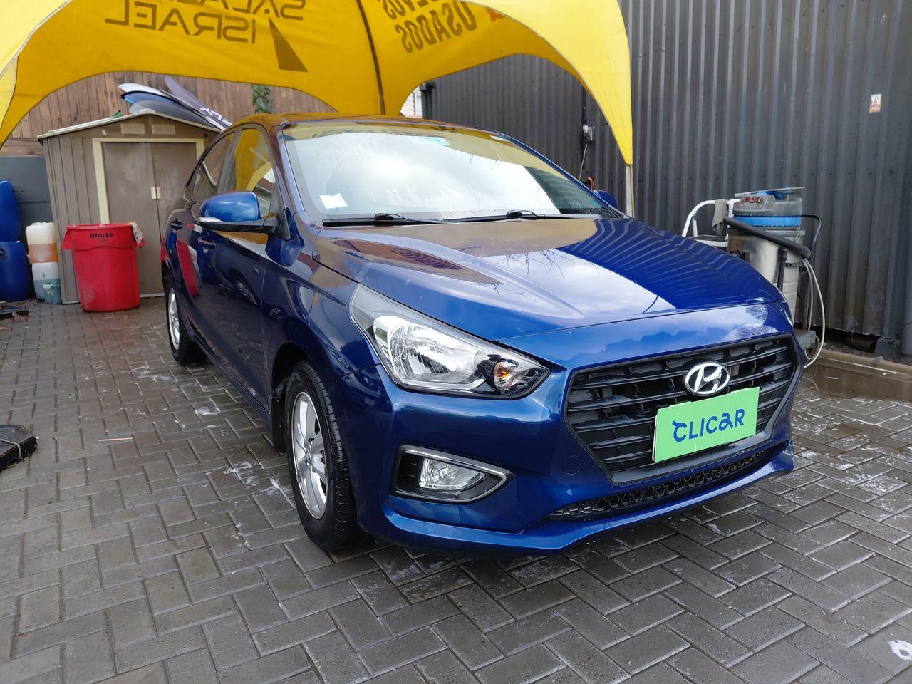 Automovil Hyundai Verna