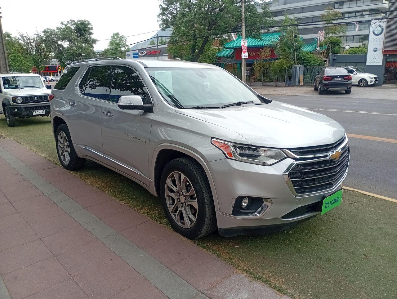 Station Wagon Chevrolet Traverse