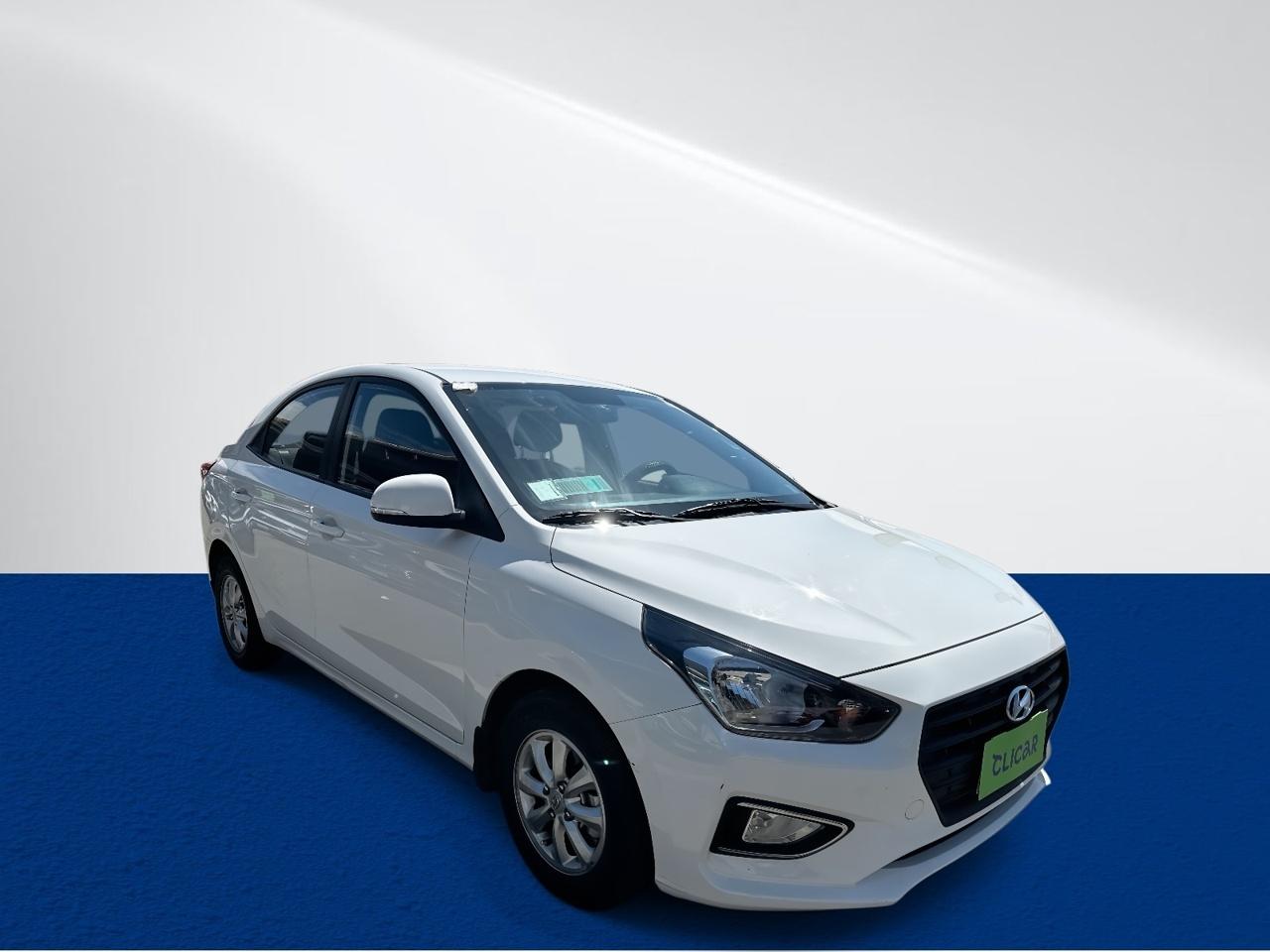 Automovil Hyundai Verna