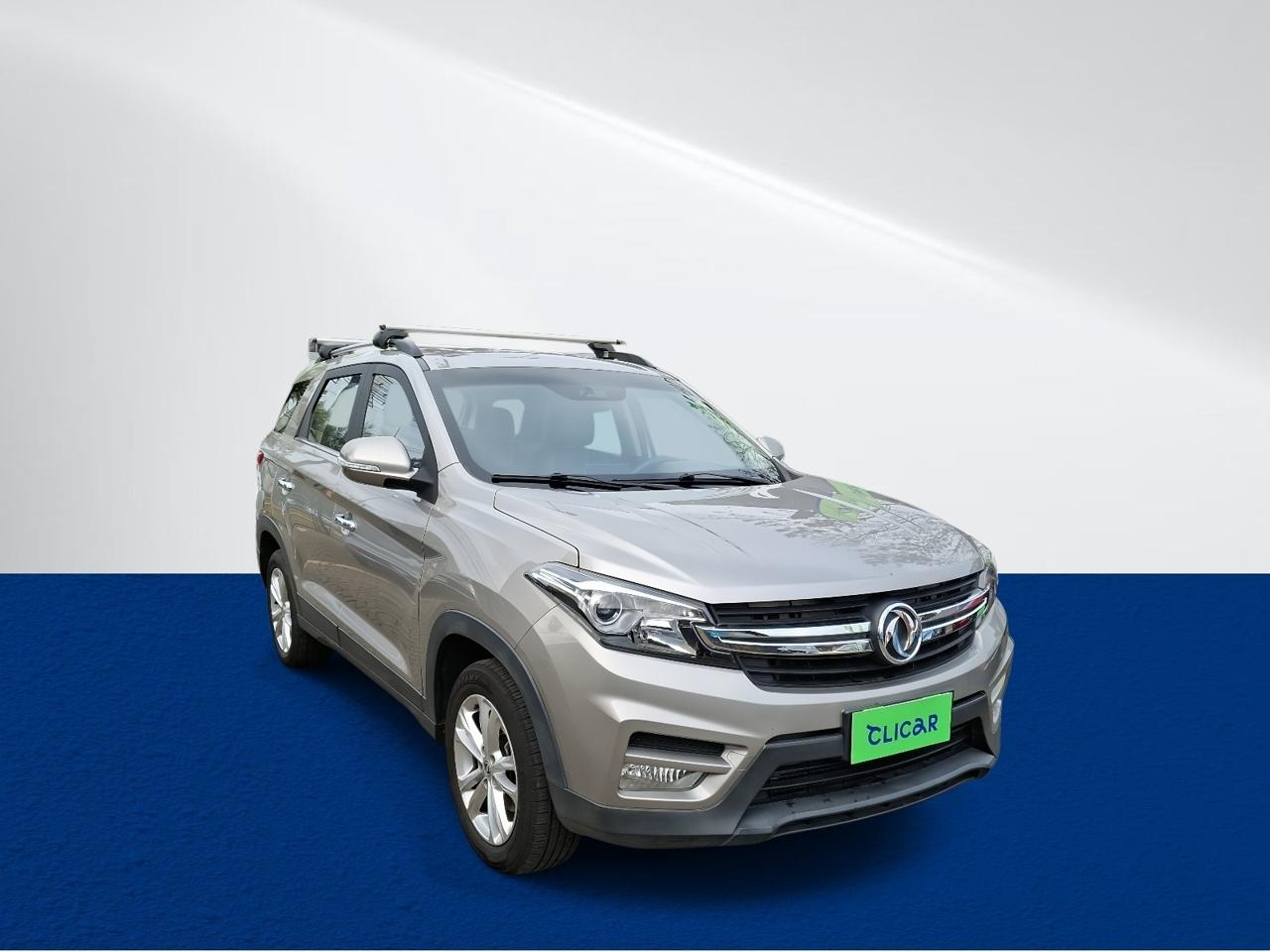 Station Wagon Dfsk 560