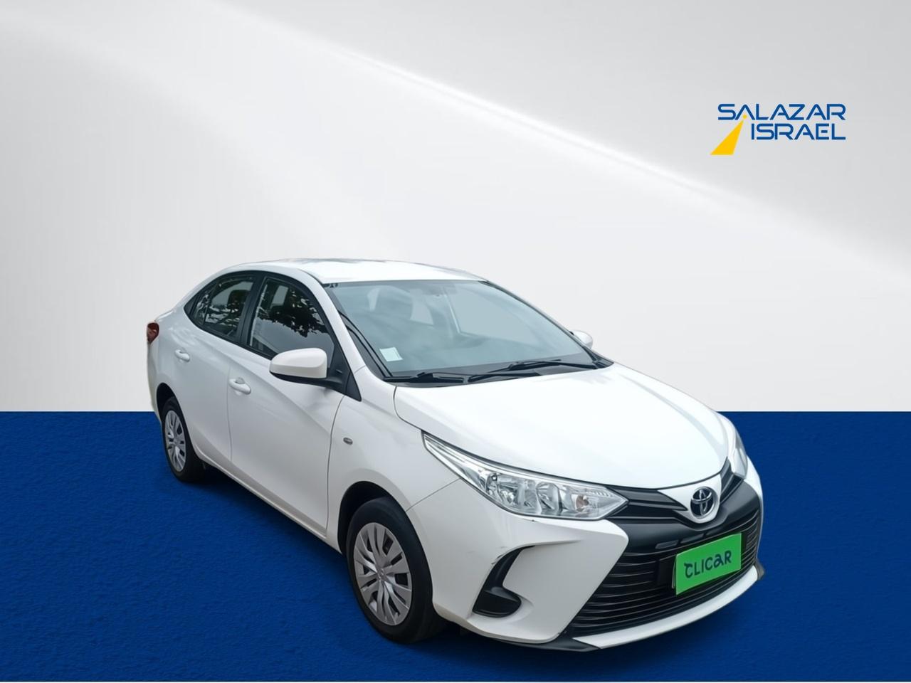 Automovil Toyota Yaris Sedan