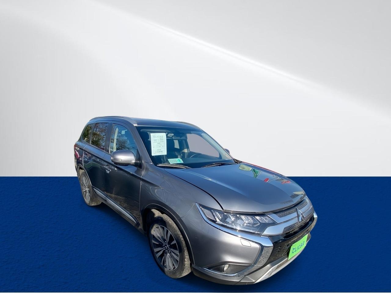 Station Wagon Mitsubishi Outlander