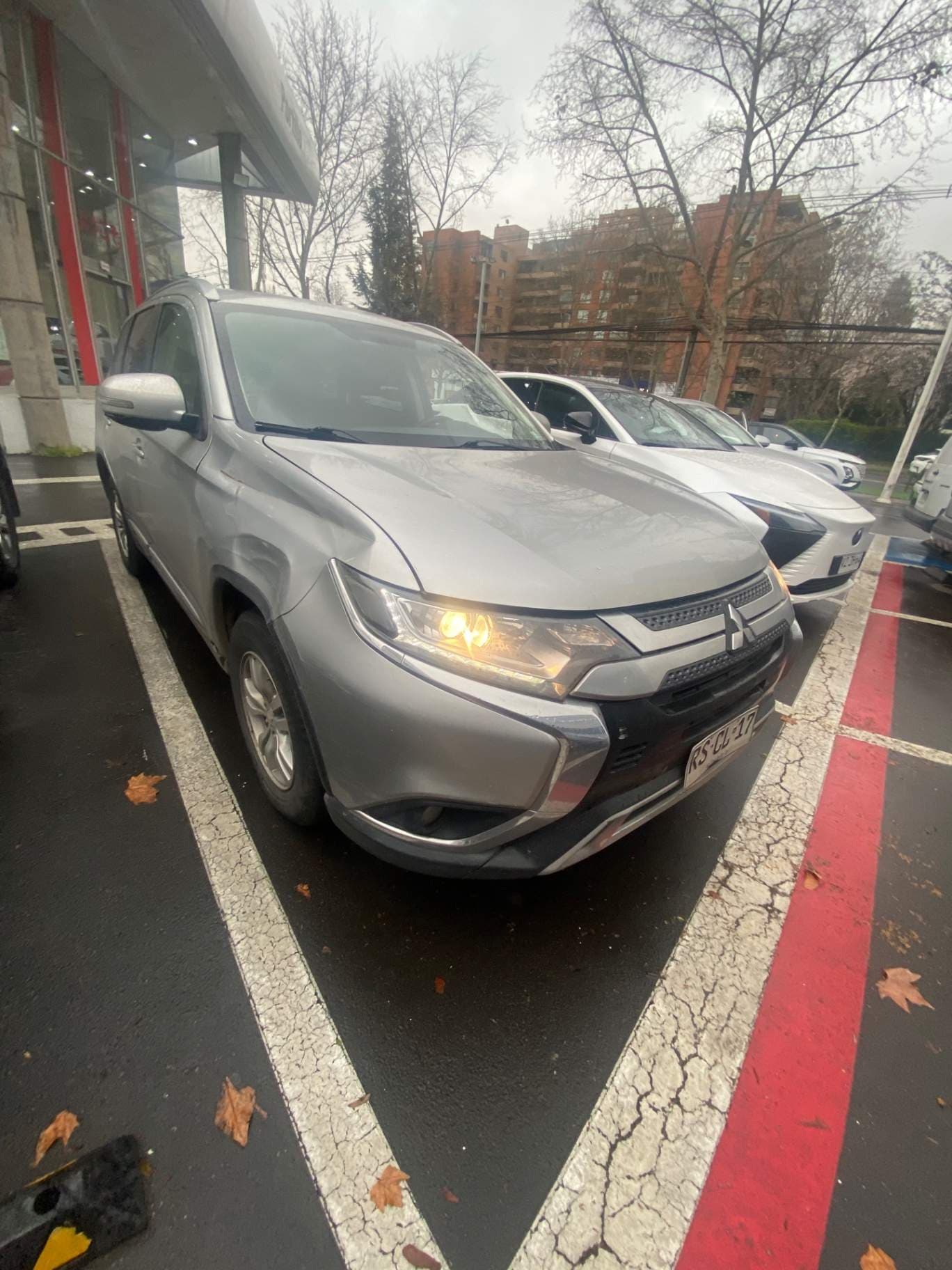 Suv Mitsubishi Outlander
