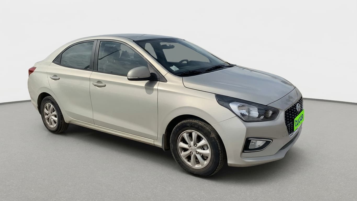 Automovil Hyundai Verna