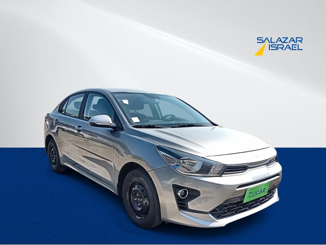 Automovil Kia Rio 4