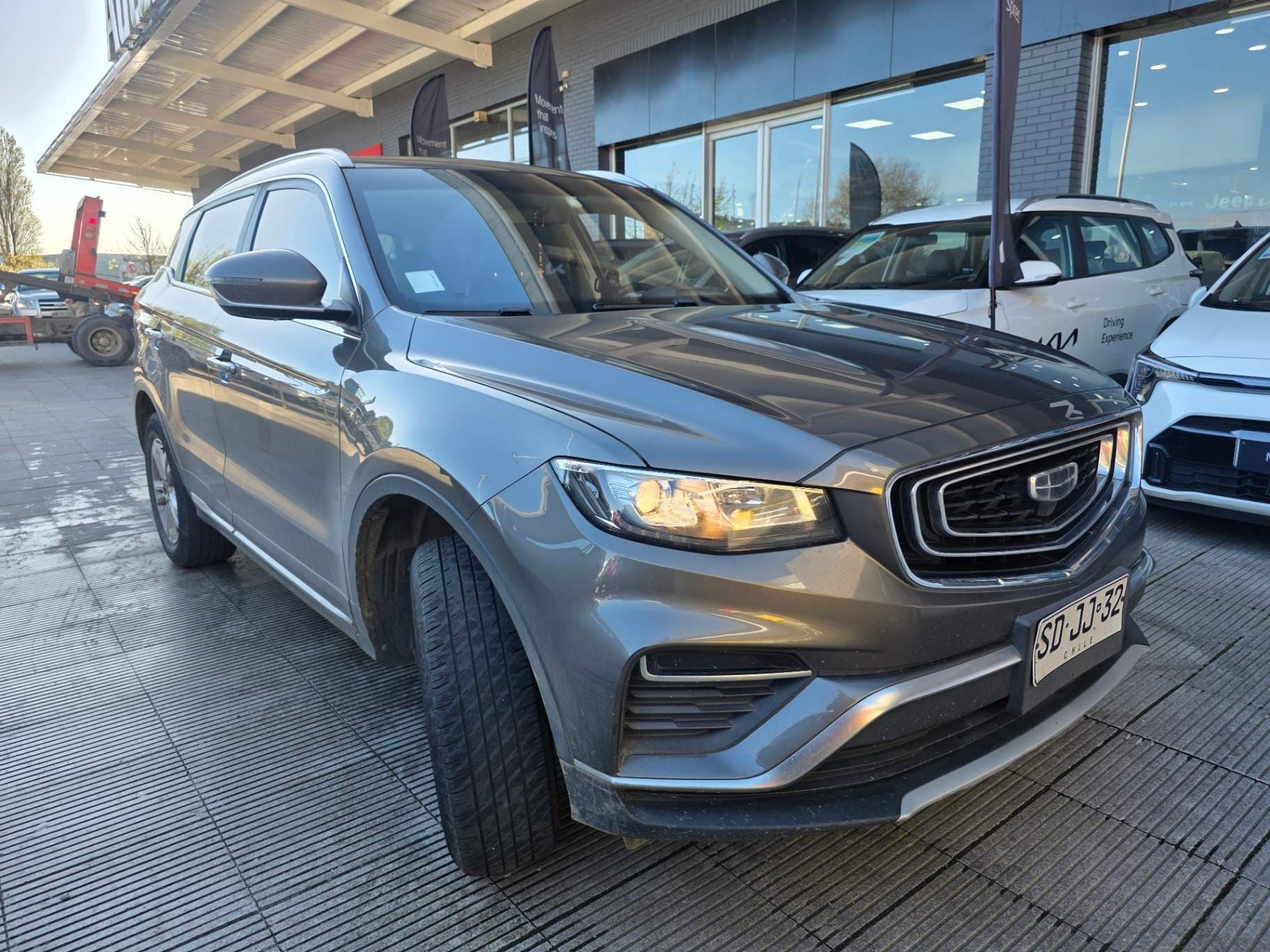 Suv Geely Azkarra