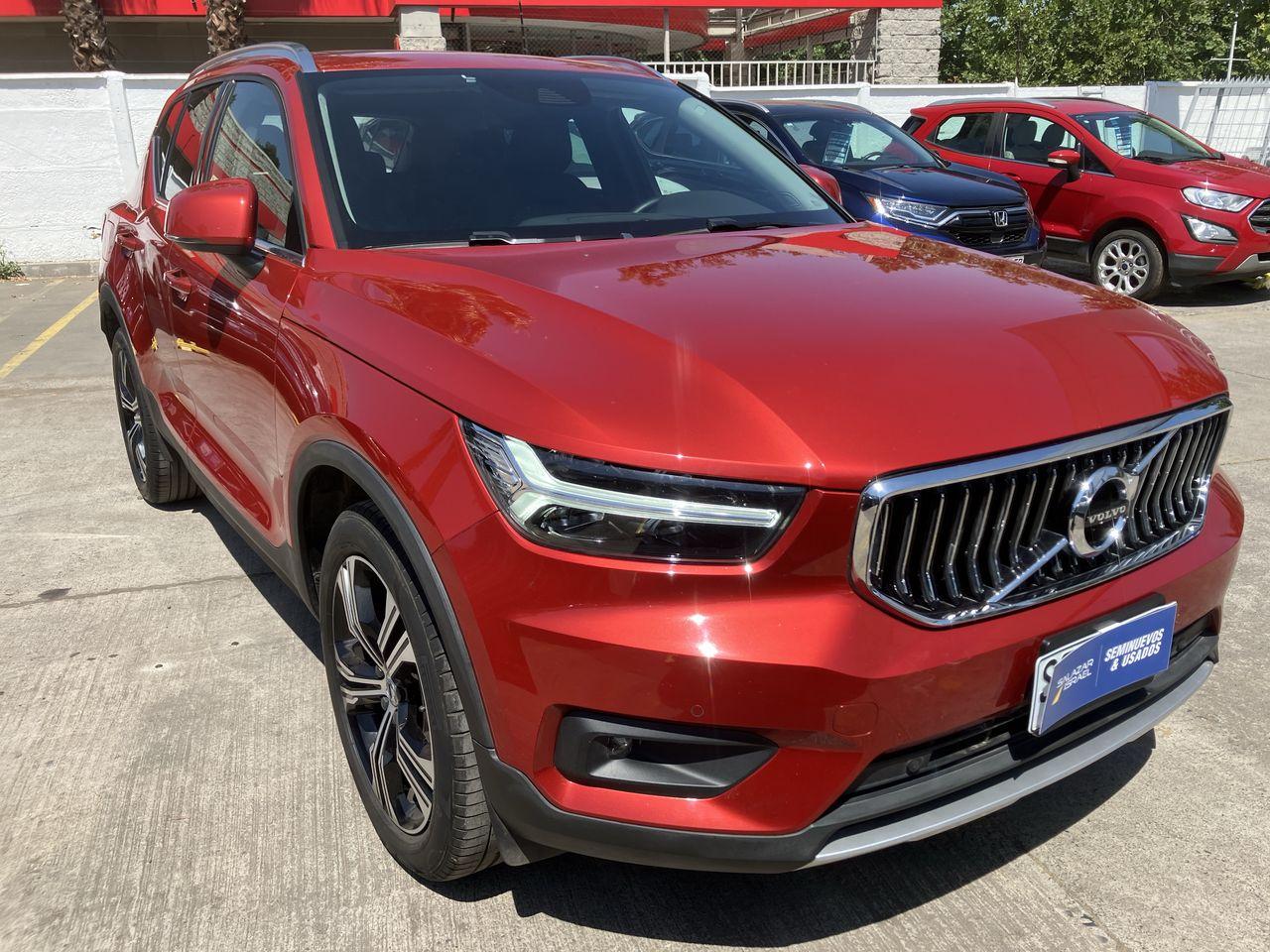 Station Wagon Volvo Xc40