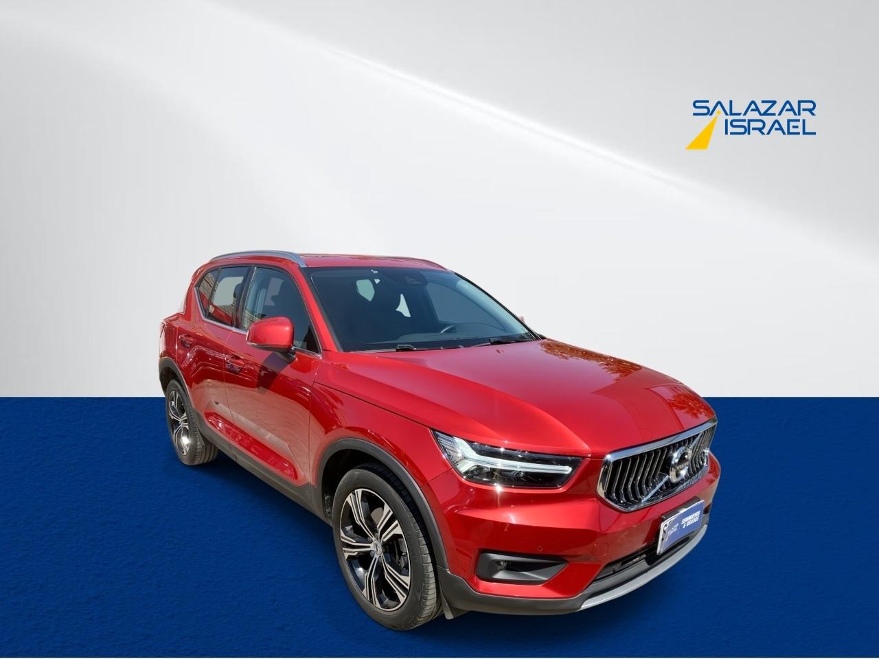 Station Wagon Volvo Xc40