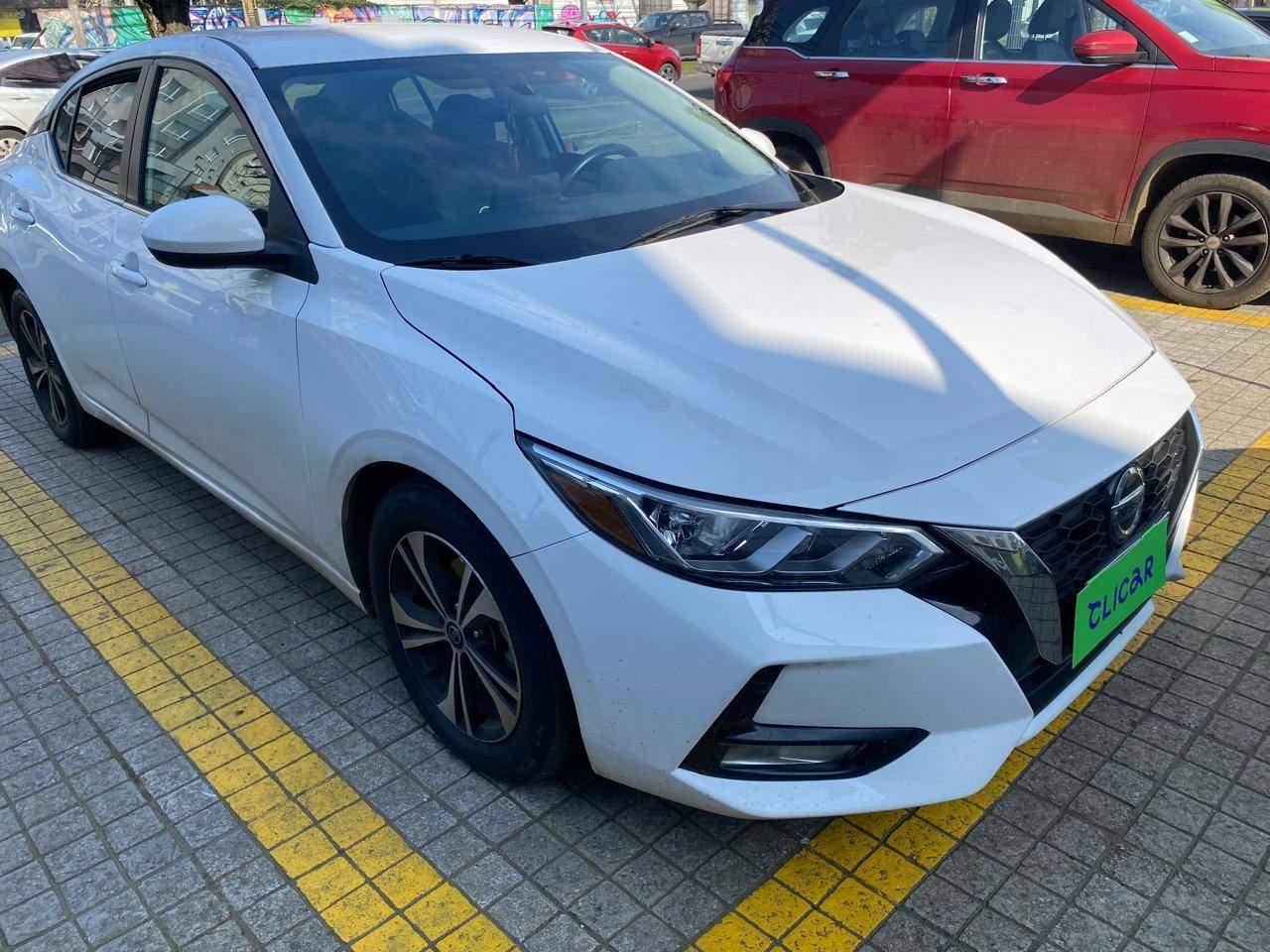 Automovil Nissan Sentra
